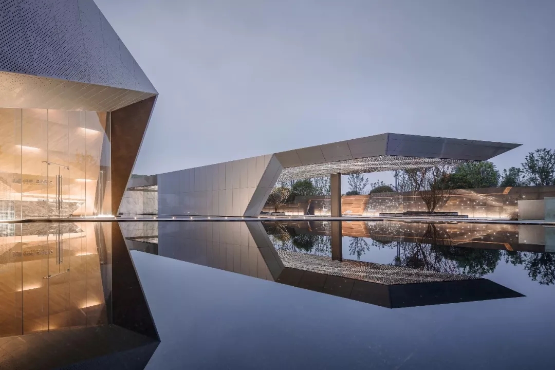 倒影 by苏圣亮，，，，，，，，918博天堂修建设计